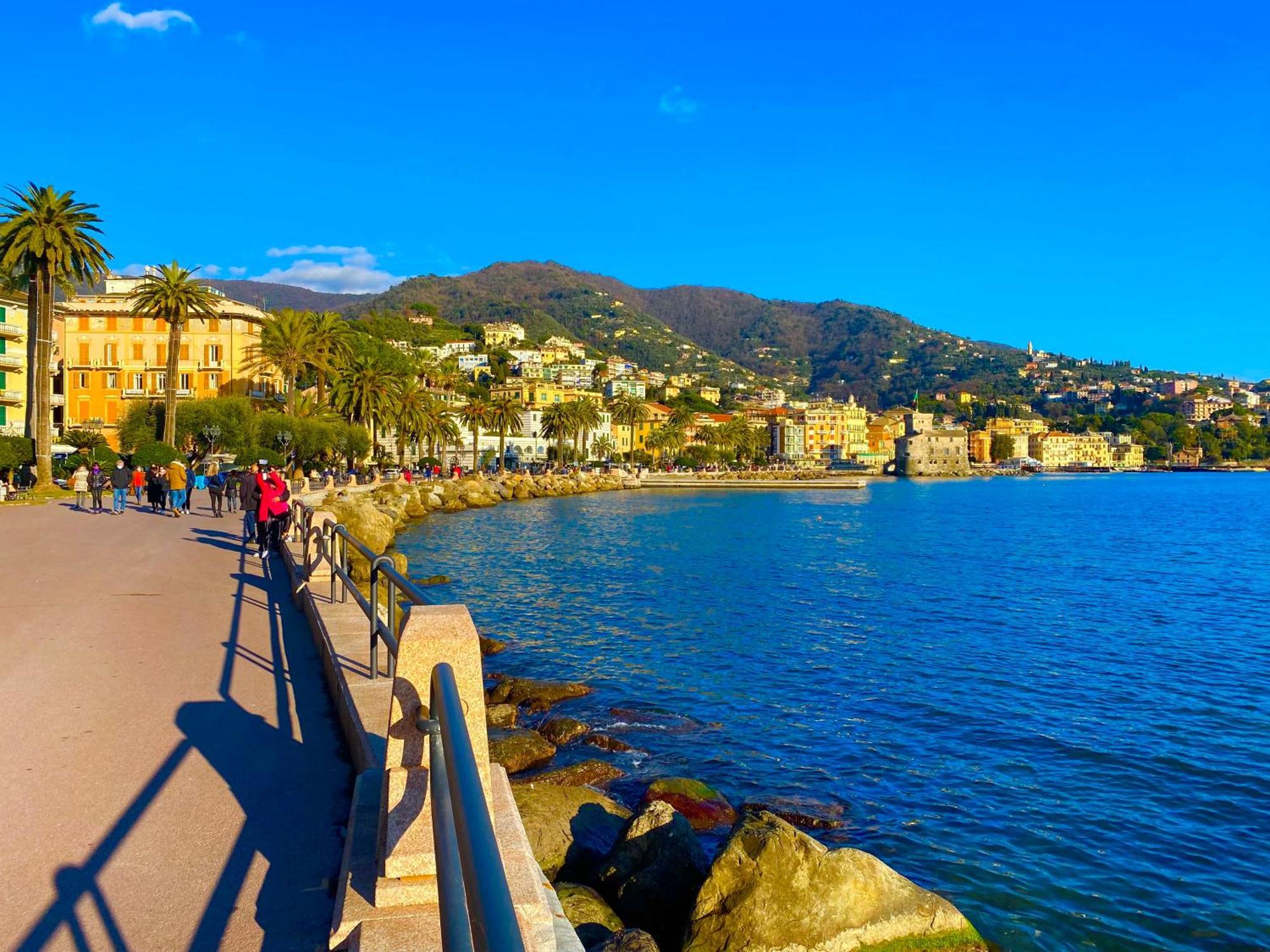 Casa Genovese, Splendido Appartamento In Centro A Rapallo Exteriör bild